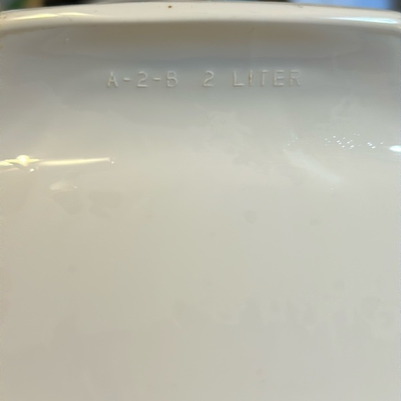 Corning Ware Symphony Casserole Dish A-2-B 2 Liter Beige No Lid Vintage - Picture 4 of 8